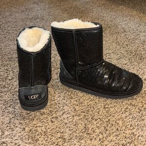 Black Sparkly Uggs